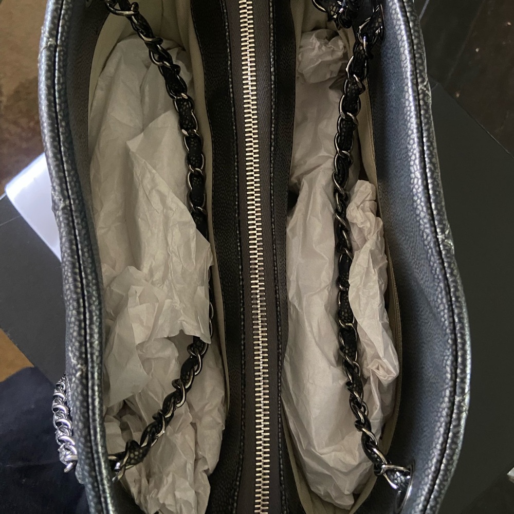 Authentic Chanel Purse CC Shopping Tote  silver hardware leather - Picture 16 of 17